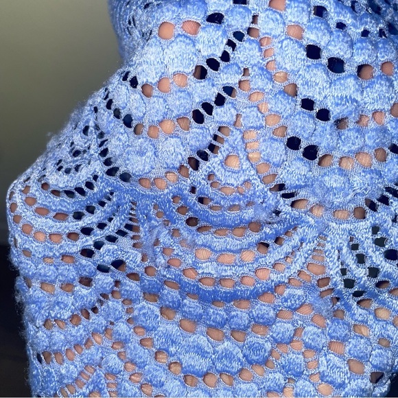 Lilly Pulitzer Blue Periwinkle Eyelet OfShoulder Lace Lana Skort Romper Size XXS - Picture 4 of 6